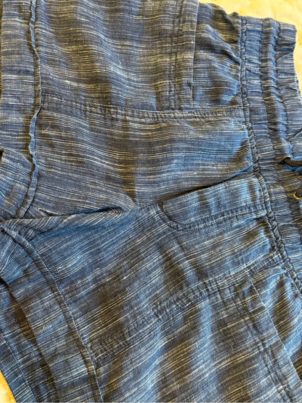 Athleta Cabo Linen Shorts (Blue, Size 4)